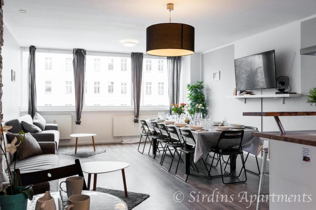 Big Fancy Apartments City Center Berlino Esterno foto